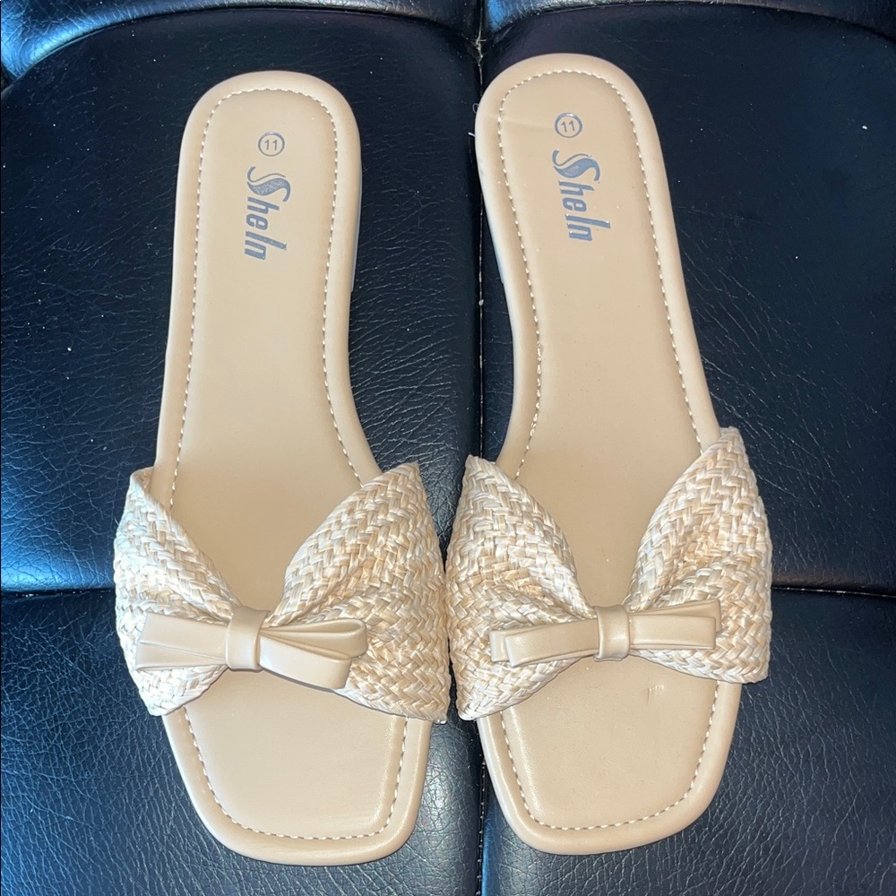SHEIN Women's Cream Bow Slide Sandals